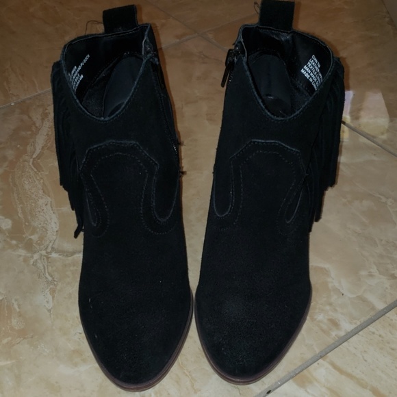 Steve Madden Cian Suede Fringe Bootie - Picture 3 of 7